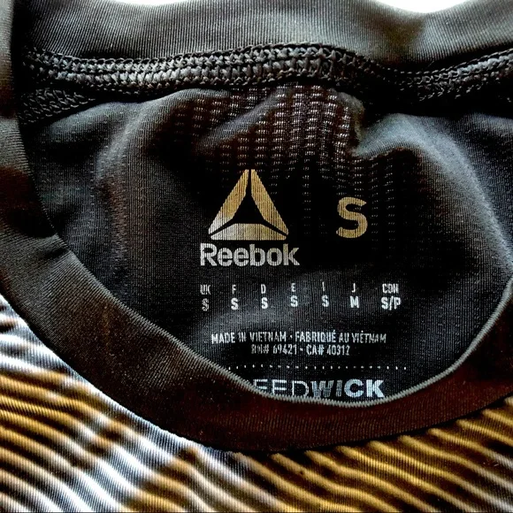 3/$25 Reebok One Series Training Compression Tee Size S - Picture 5 of 8